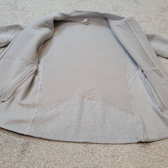 Lululemon Women's Stand Out Sherpa Fleece Jacket Heathered Grey Size 4 - Picture 9 of 9